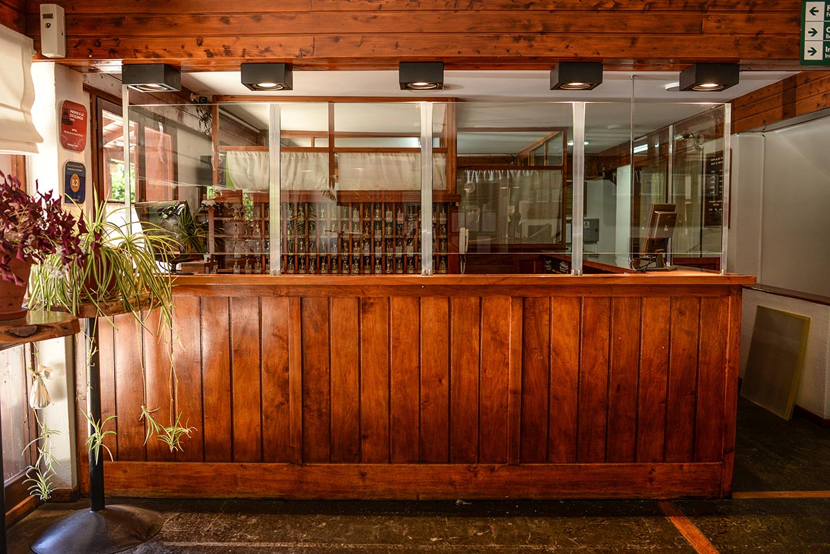 recepcion con mamparas